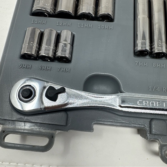 12-pc. CRAFTSMAN TOOLS 1/4” DRIVE METRIC SOCKET SET w/ CASE, 6-POINT, 34746, USA - Picture 10 of 12